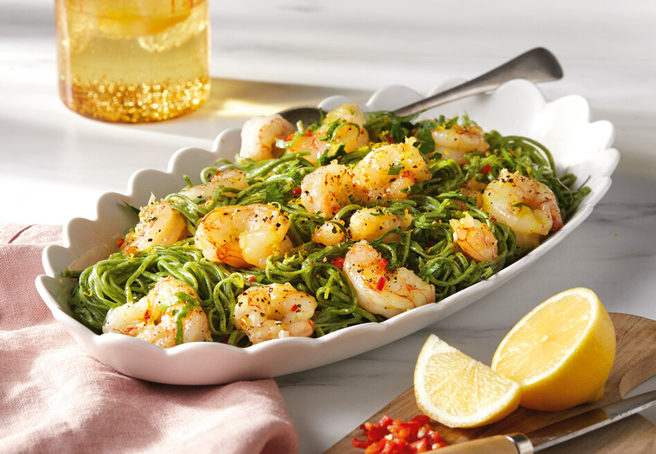 Spinach Linguini with Chilli Garlic Prawns Recipe